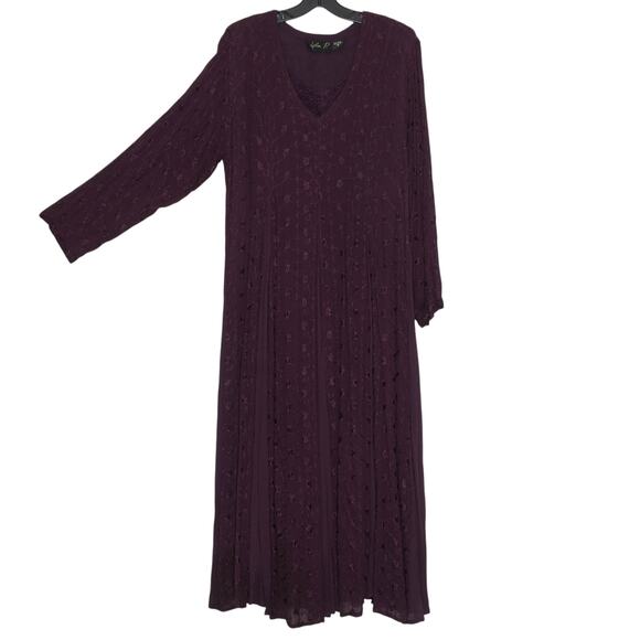 Lola P Vintage Dress Whimsigoth Romantic Ethereal Goth Floral Maxi Purple Small - Picture 9 of 9